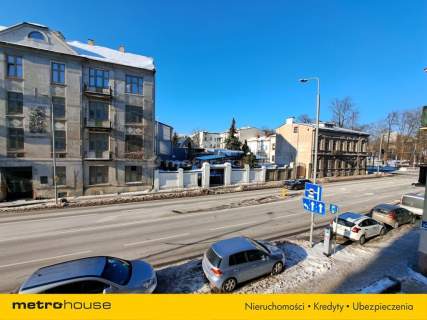 4 pokoje, centrum, 70 m ,1 piętro, korzystna cena