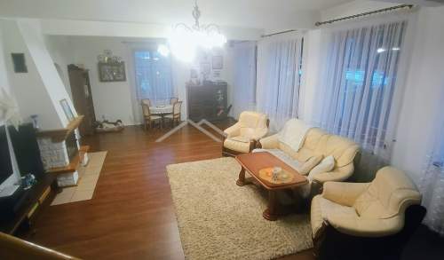 Mieszkanie pół domu na Warmii 100m2, garaż 40m2