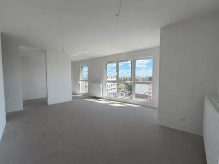 Apartament widokiem na rzekę i dużym tarasem