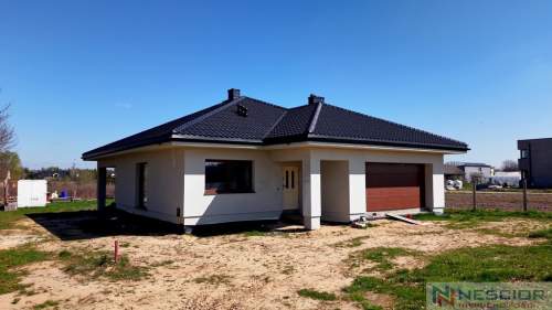Na sprzedaż-Dom 166m2 dwie działki po 1000 m2