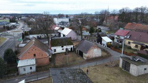 Dom bliźniak 64 m na dużej działce 8a  Świerczów