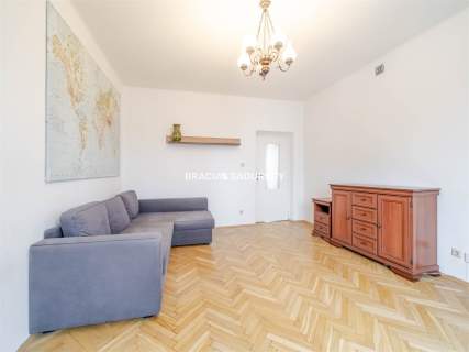 Mieszkanie w centrum 54,19m2 2 pokoje Piwnica