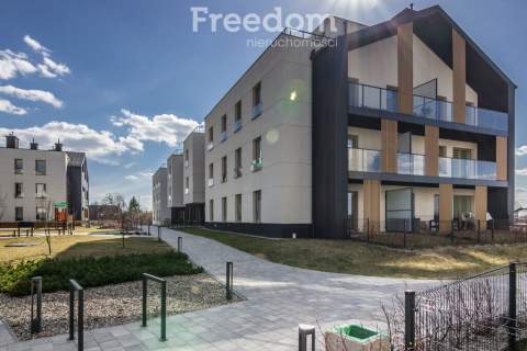 4 pokojowy, dwupoziomowy apartament, 84 m2