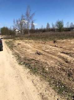 Działki budowlane / 1400 m2 / media/