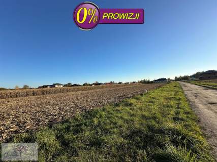 DZIAŁKA W PIĄTKOWISKU