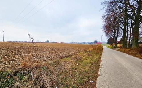 Tomaszowice - działka 20ar położona na wzniesieniu