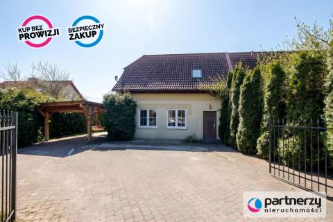 Funkcjonalny dom szeregowy- Gdańsk Siedlce
