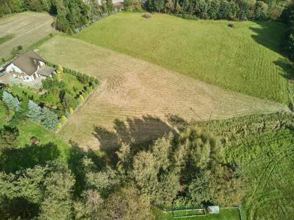 870 PUM, Siercza 500m od szkoły.