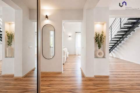 Apartament w cichej i spokojnej okolicy.
