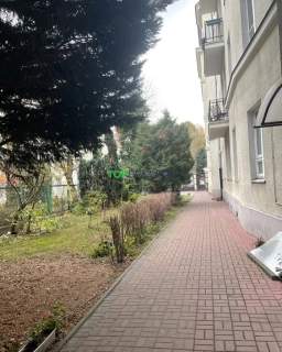 Eleganckie, klimatyczne 4 pokoje z kominkiem