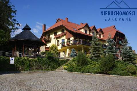 HOTEL z RESTAURACJĄ nad jeziorem Czorsztyn