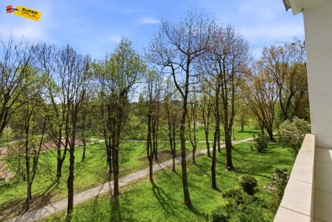 Duże, przestronne 4 pok. mieszkanie z balkonem
