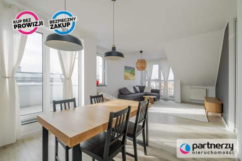 Apartament w Śródmieściu, 3 pokoje z m. postojowym