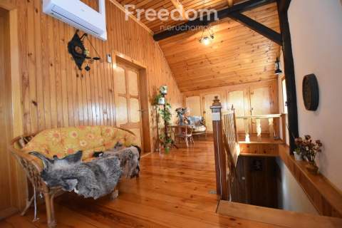2 domy, 7 pokoi 160 m2 b.gospodarcze, staw i las