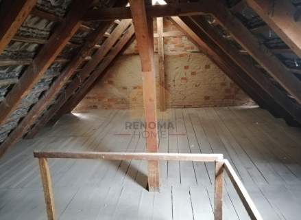 100m2 strych duża działka