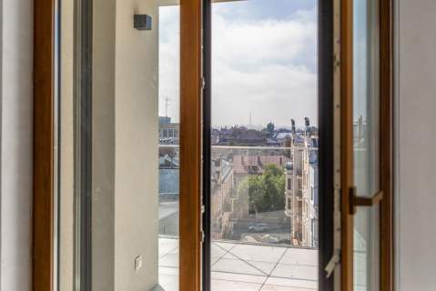 Przestronny apartament w centrum miasta