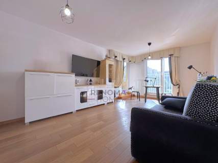 Komfortowe Dwustronne 2 pokoje Balkon