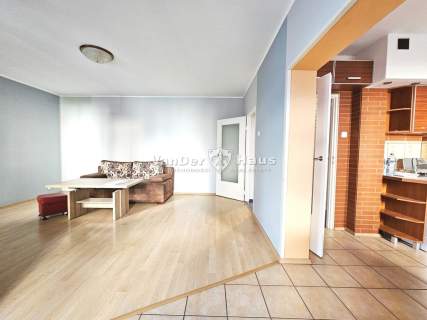 Dla rodziny Balkon, duża piwnica, osobna kuchnia