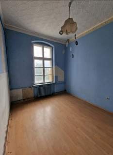 3 pokoje 68 m 1 piętro 2 piwnice Zagrodno