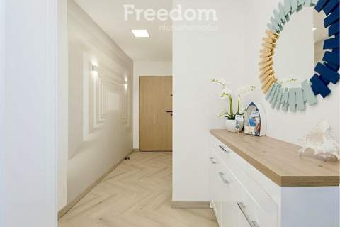 Piękny Apartament z tarasem i widokiem na morze.