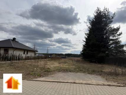 Atrakcyjna działka pod zabudowę w Kamieńczyku