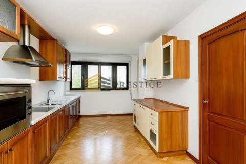 Lokal biurowy w centrum Warszawy - 240m2