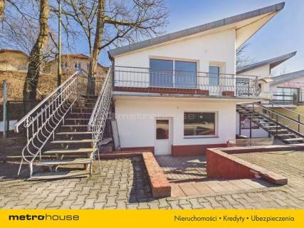 Lokal 42m2 w budynku przy ul.Wesołej w Bolesławcu