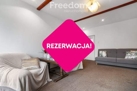 Słoneczne mieszkanie w bloku z cegły