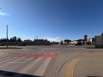 Budynek który służy jako dom lub lokal