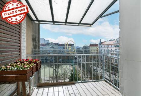 3 pokoje 70m/Centrum/Kamienica/Dwustronne/Balkon