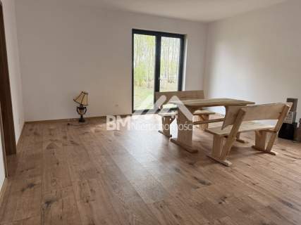 75 m.kw. 3 pokoje