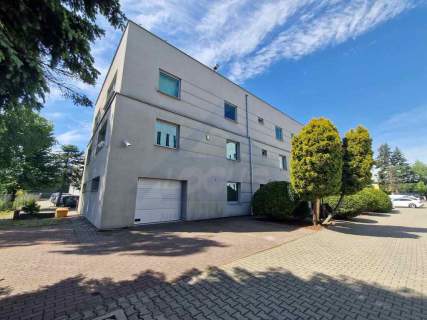 Ursynów Południowa Obwodnica budynek biurowy 447m2