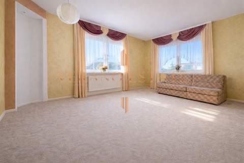 Okazja Dom 250m2 3 garaże piękna działka