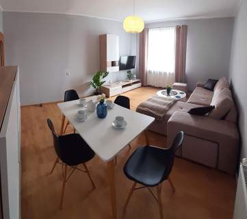 CENTRUM Komfortowe 2 pokoje 52m2 w cichym podwórzu