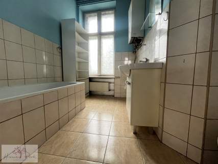 130m2 w centrum 2 mieszkania zadbana kamienica