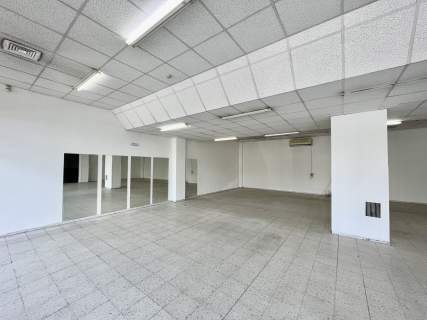 Lokal usługowy 78 m do wynajęcia - Łódź