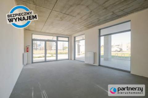 Lokal 83m2. Duże witryny 2 wejscia 
