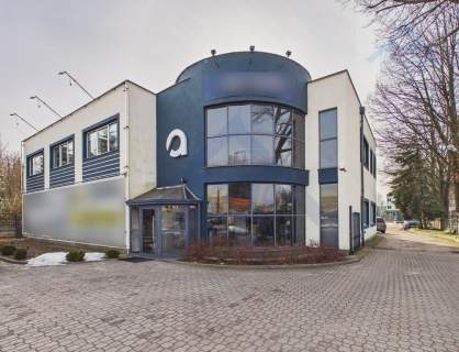 Biuro i Magazyn przy S17/A2 Trakt Brzeski