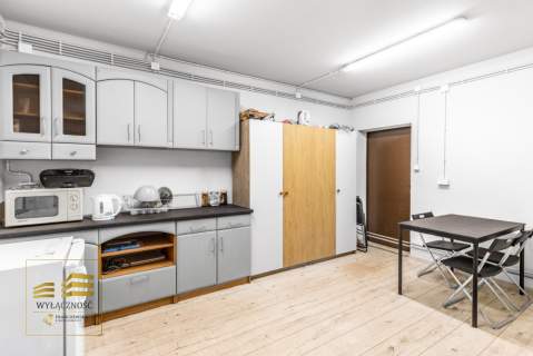 Budynek usługowo-produkcyjny 310m - Lublin, Hajdów