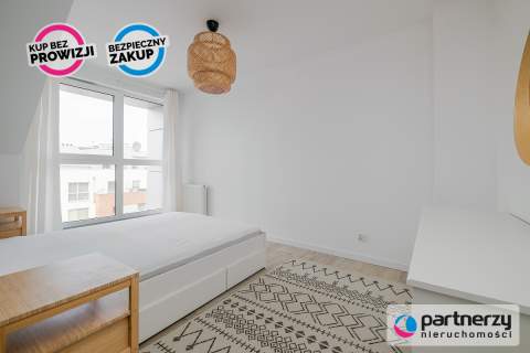 Apartament w Śródmieściu, 3 pokoje z m. postojowym
