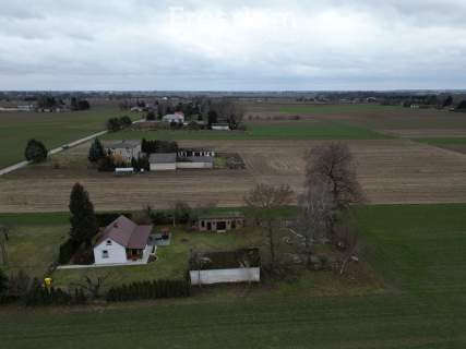 Działka 0,89 ha dom 75 m2 koło Nałęczowa
