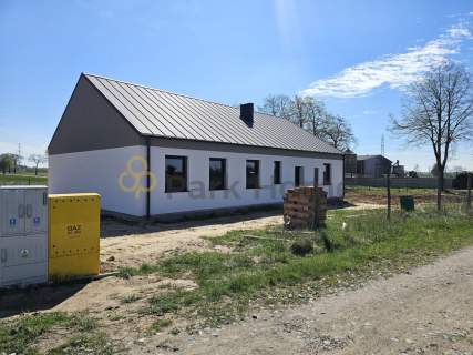 Wyrzeka / Kadzewo - dom w zabudowie bliźniaczej