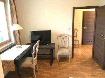 3 pokoje garaż, obok szkoła brytyjska i francuska