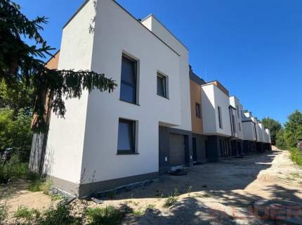Nowoczesna zabudowa - zieleń - blisko centrum