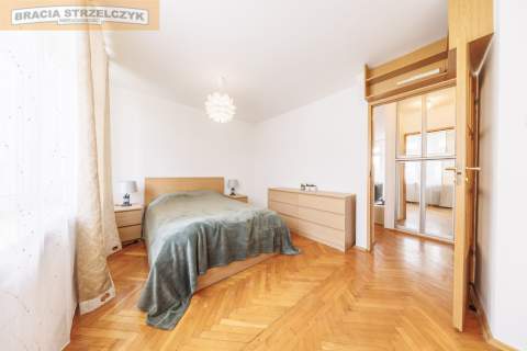 3 pokoje Aleja Wyzwolenia Winda Balkon