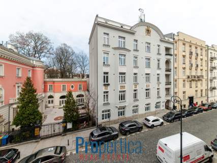 Przedwojenna elegancja dla biznesu - Al. Róż