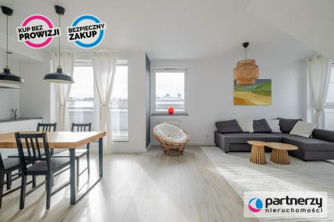 Apartament w Śródmieściu, 3 pokoje z m. postojowym