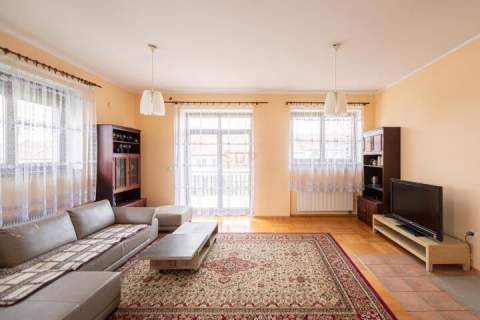 Współczesny dom 279m2 100m2 poddasze, garaż na 2-auta, ogród,...