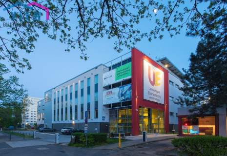 Wykończone/Obok przystanek/15min do Uczelni