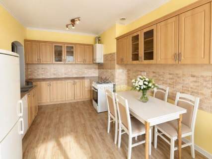 Mieszkanie 3 pokoje, 50m2, centrum, Brzeg